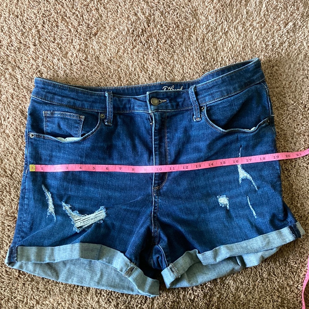 Universal Thread High Rise Midi Distressed Jean Short